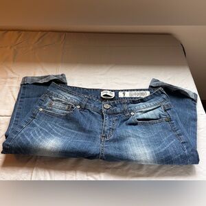 Indigo Rein: Capri jeans. Size:9